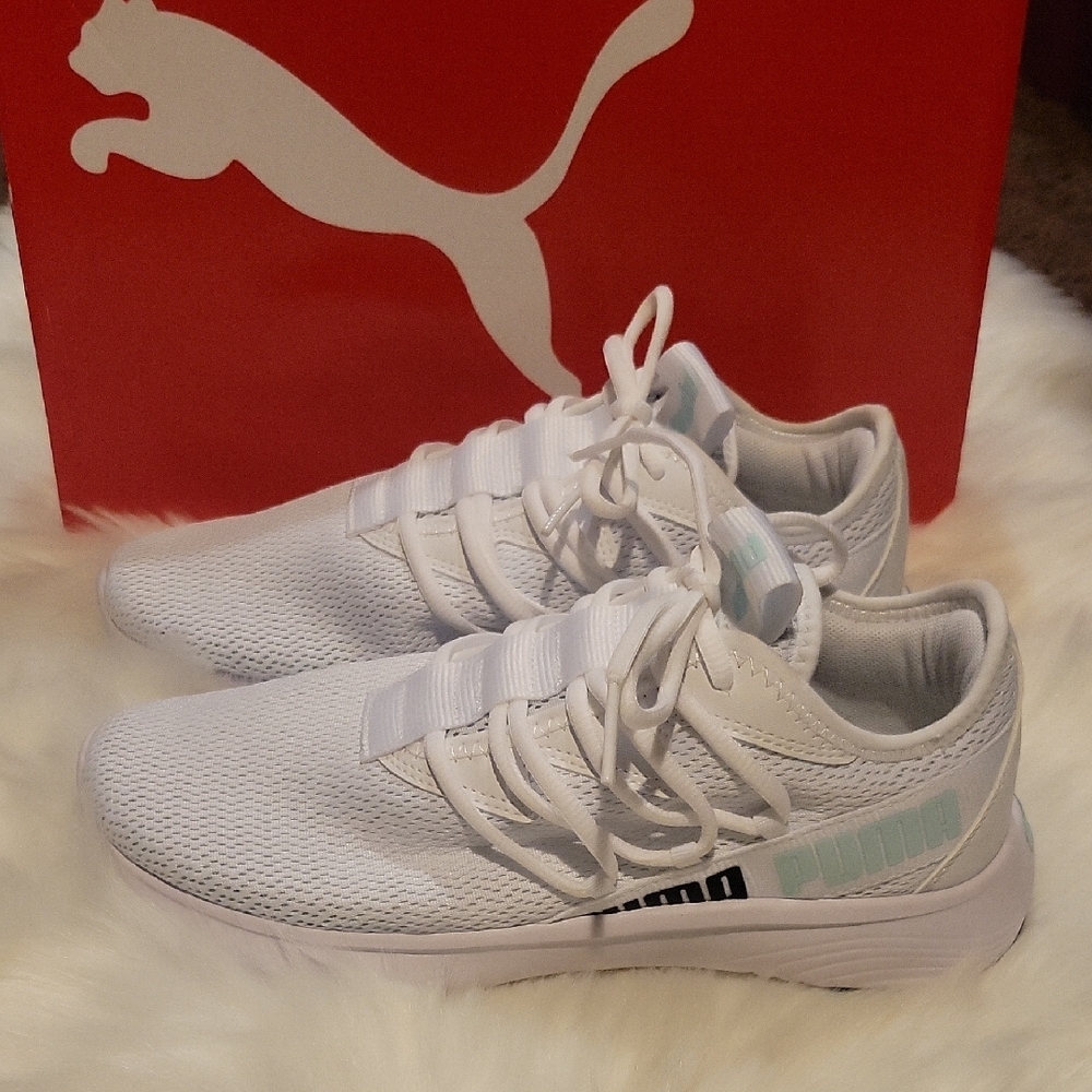 Puma White Sneakers Size 6.5 NWT